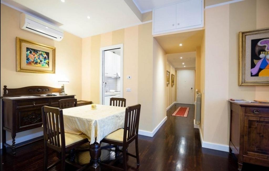 Longhi Holidays House Rome Bilik gambar