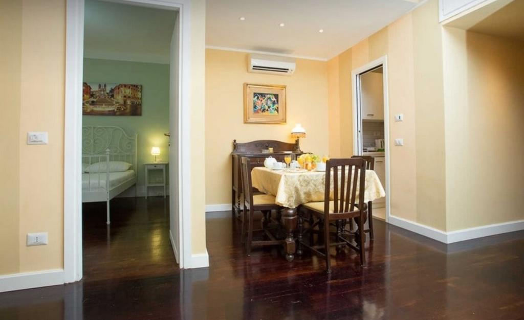Longhi Holidays House Rome Bilik gambar